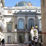 Centre * Figueres (Girona)